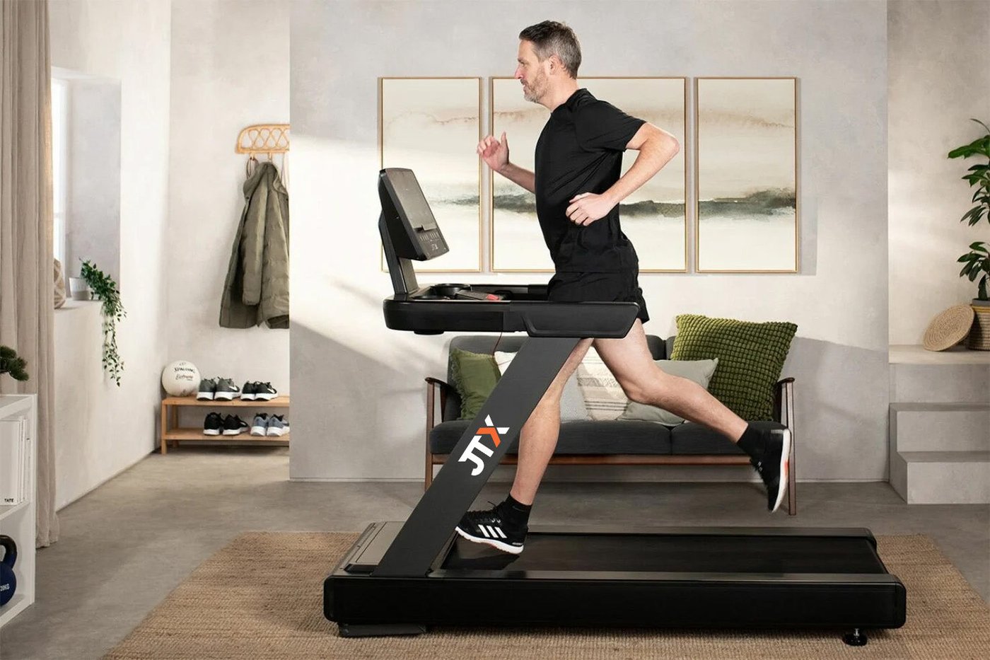 Photograph of the JTX Sprint-9 Pro, supplied by the manufacturer or retailer
